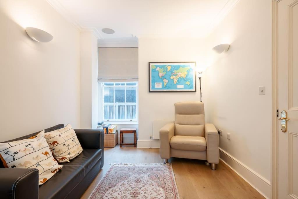 Spacious, Bright & Cosy ~ Ideal Victoria Location! Villa London Exterior photo